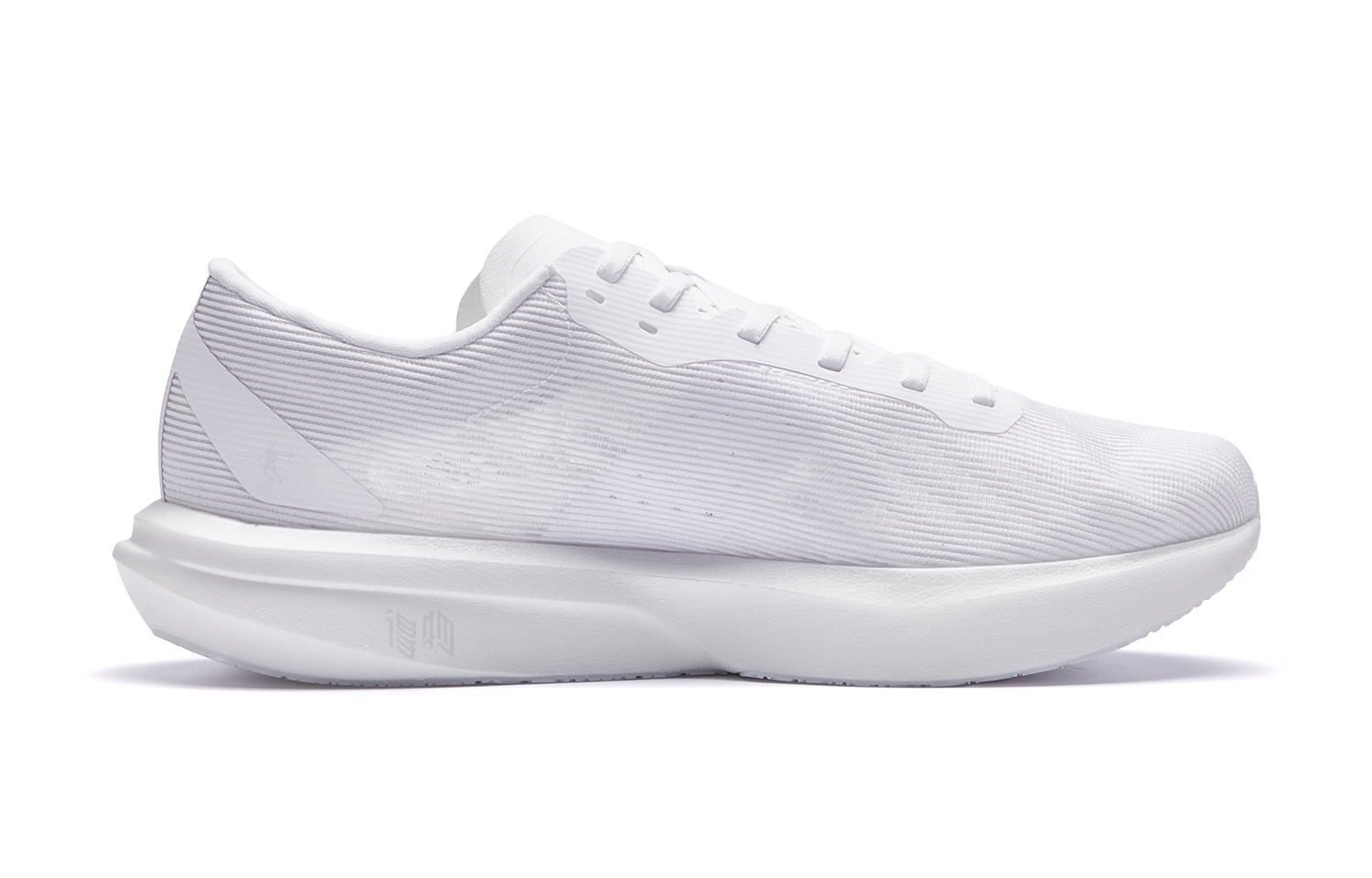 Qinghong FREE 'Core Black'